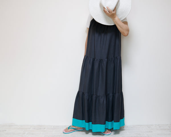 <S20-006> DRESS