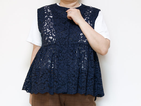 <V02L> PEPLUM VEST LACE