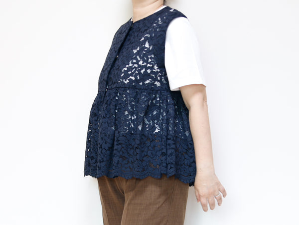 <V02L> PEPLUM VEST LACE