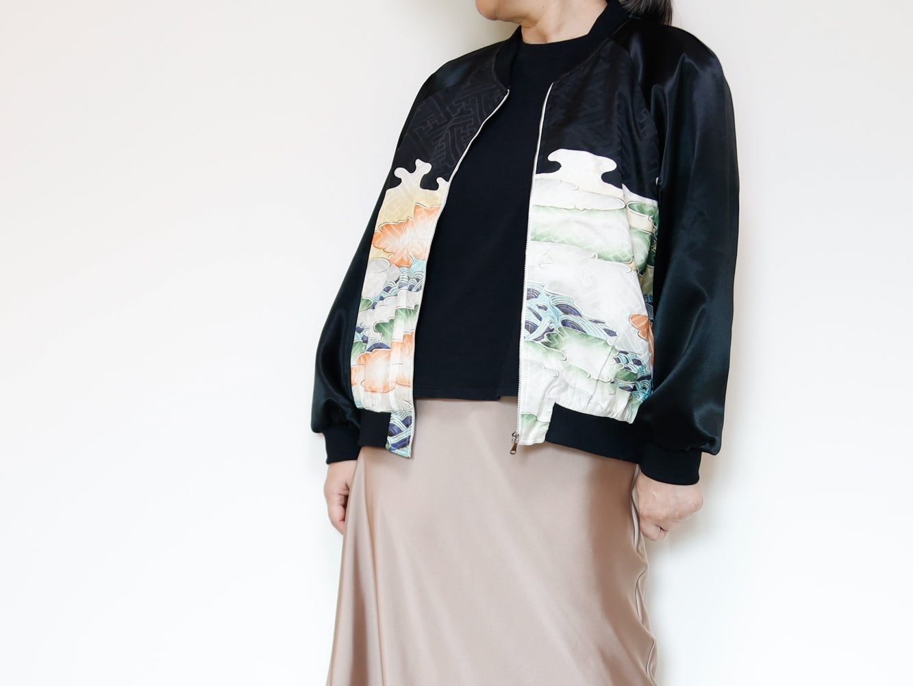 <J09-027> ヴィンテージ着物を使ったブルゾン 