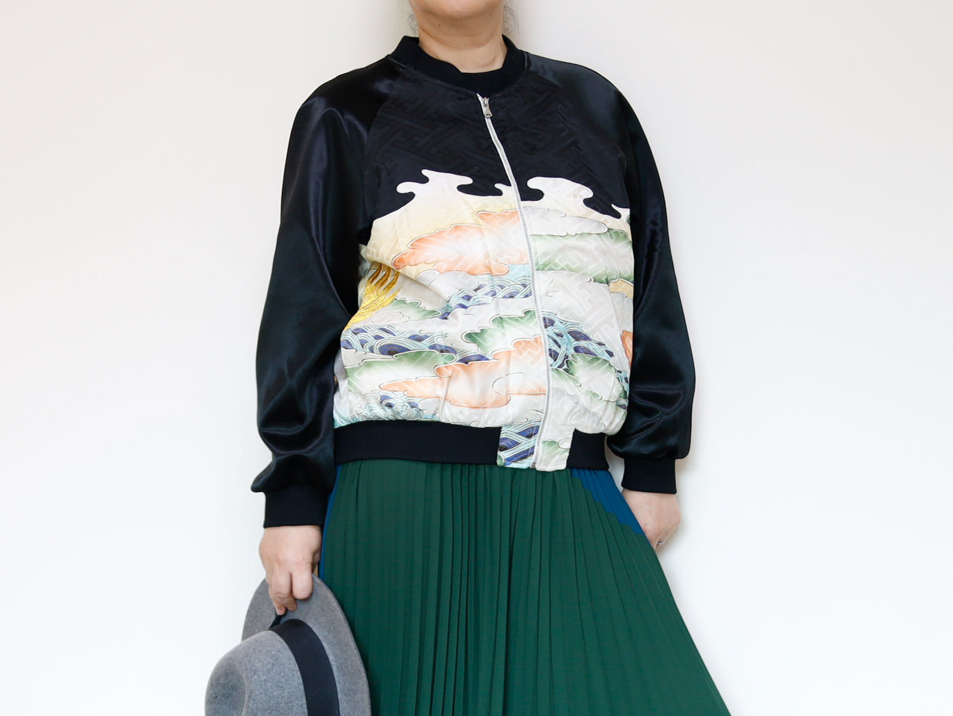 <J09-027> ヴィンテージ着物を使ったブルゾン 