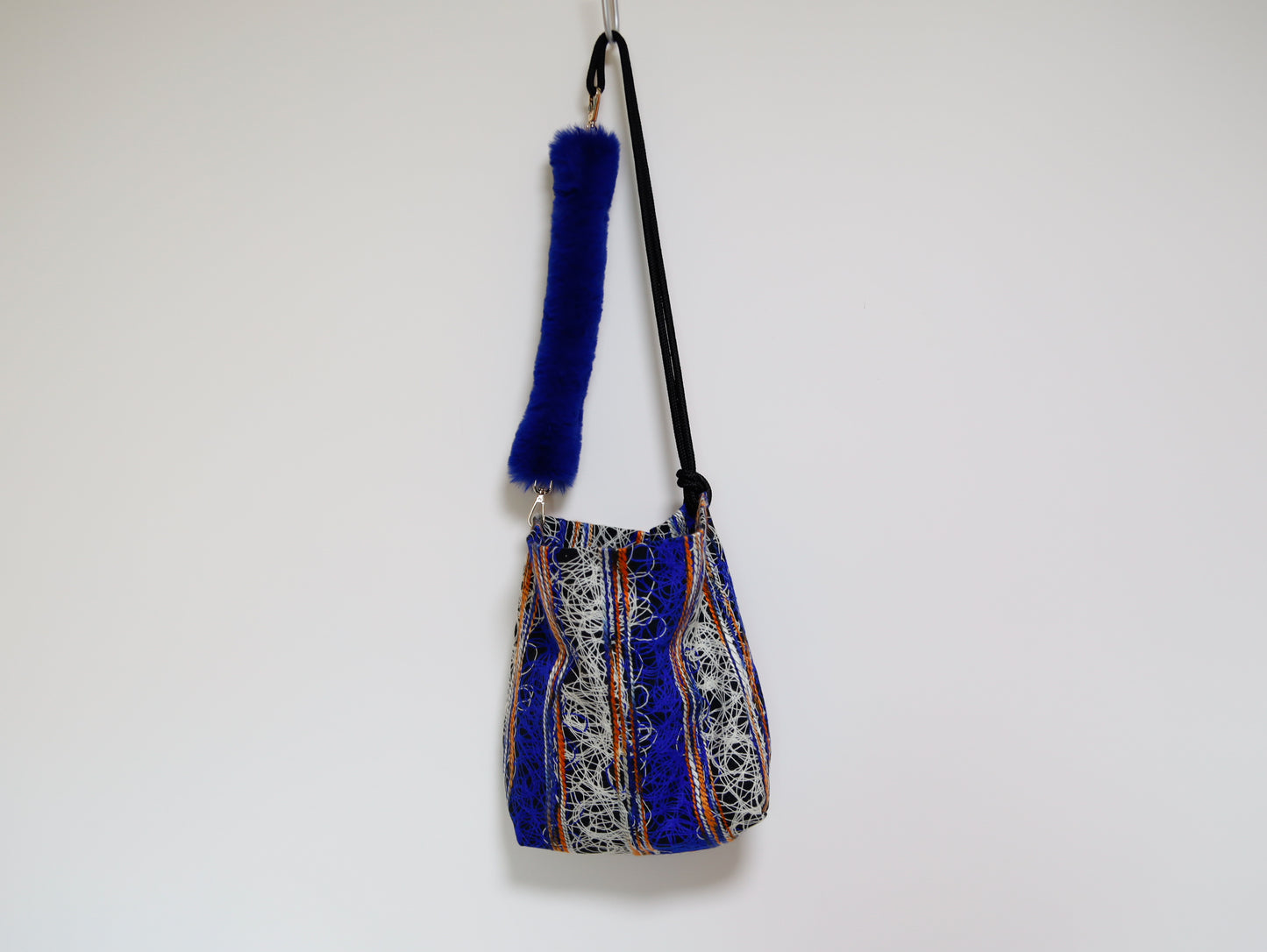 <S21-008>  SHIMA SHIMA BAG