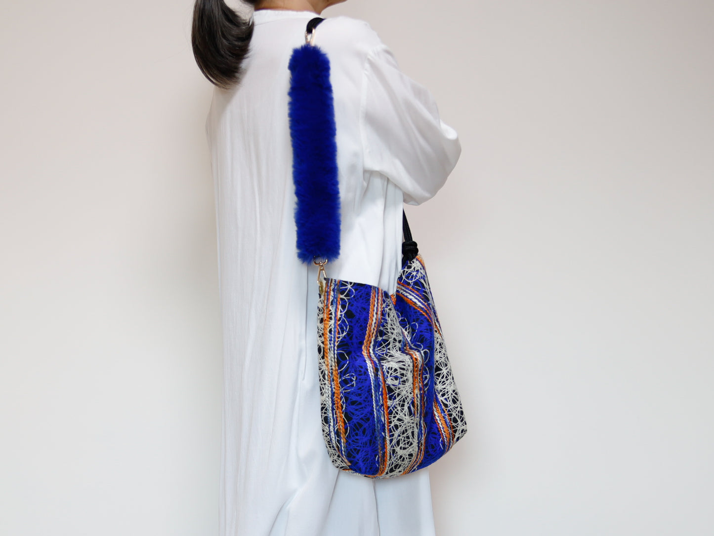 <S21-008>  SHIMA SHIMA BAG