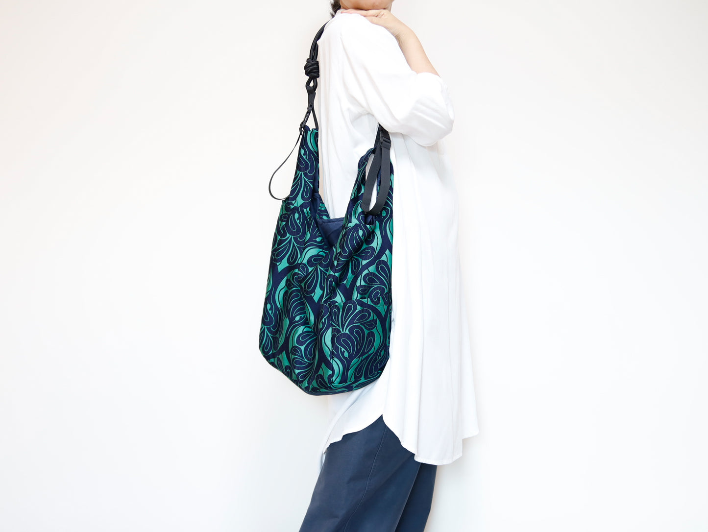 <B04V>  REGISTAR -COVENT GARDEN  GREEN Tote Bag