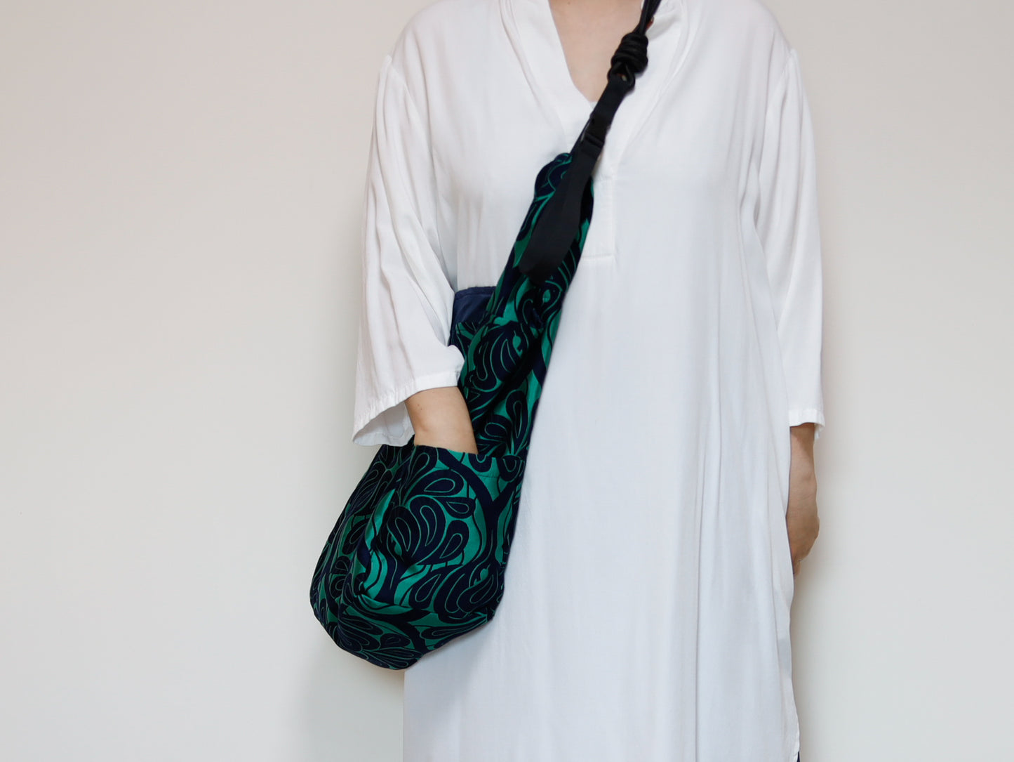 <B04V>  REGISTAR -COVENT GARDEN  GREEN Tote Bag