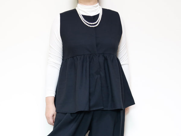 <V02NR> PEPLUM VEST