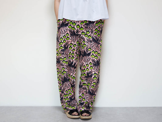<P23J-002> AFRICAN PRINT Barrel Pants  Playful Curves & Unique Silhouette in a Relaxed L-XL Size