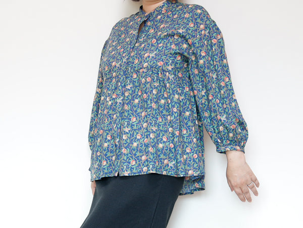 <T36G> PEPLUM BLOUSE