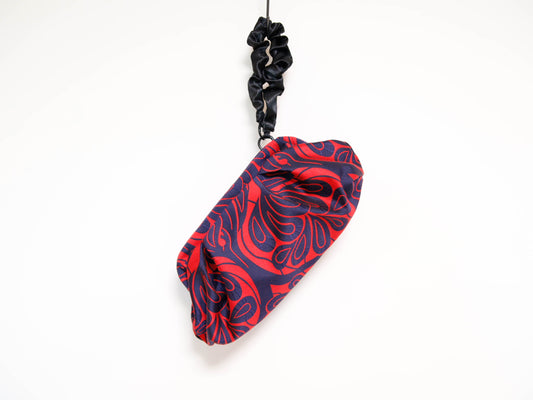 <B10C> COVENT GAEDEN RED CLUTCH BAG