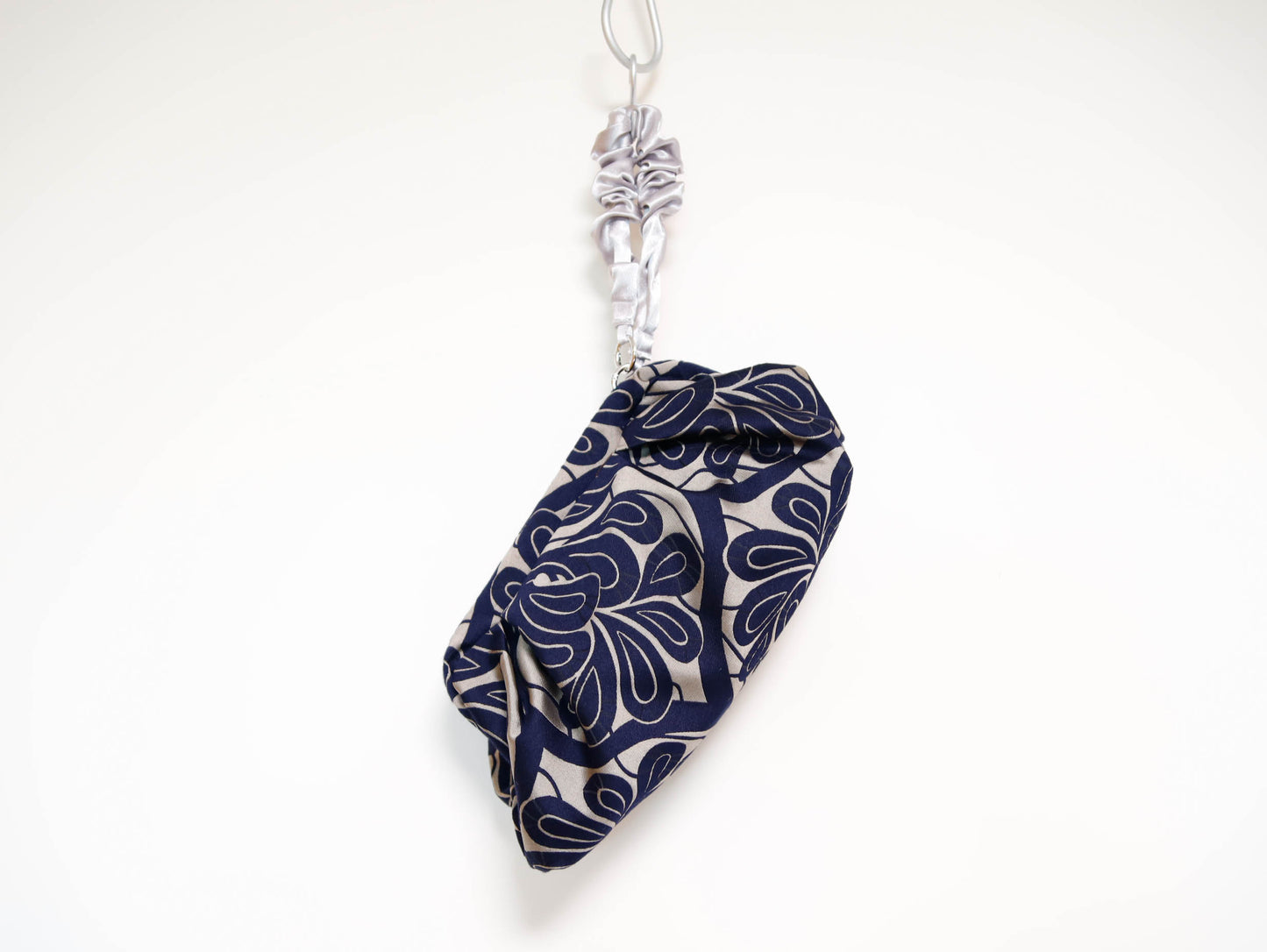 Dim Sum Clutch — KIMAGURE Collection / COVENT GARDEN / GRAY