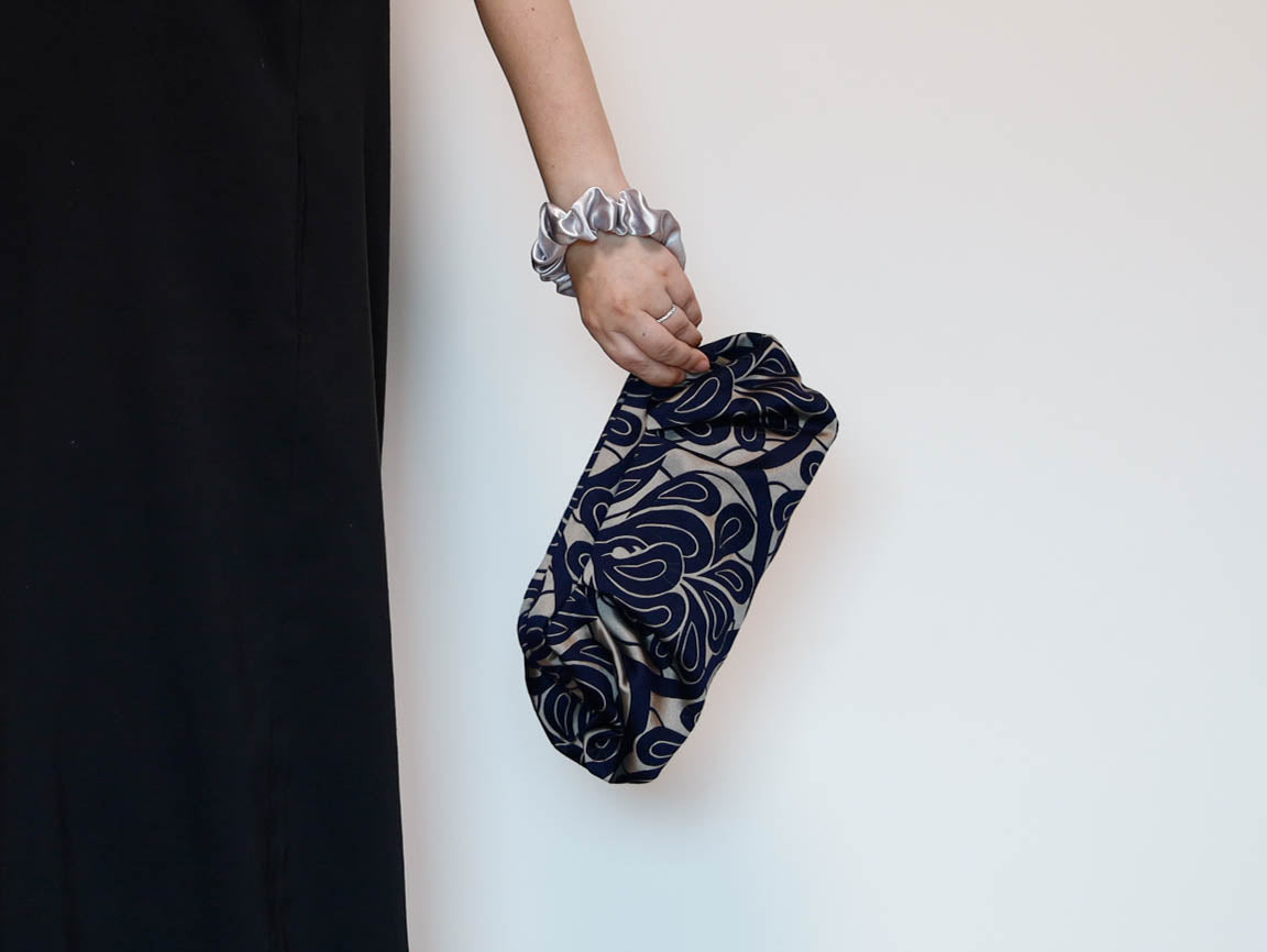 Dim Sum Clutch — KIMAGURE Collection / COVENT GARDEN / GRAY