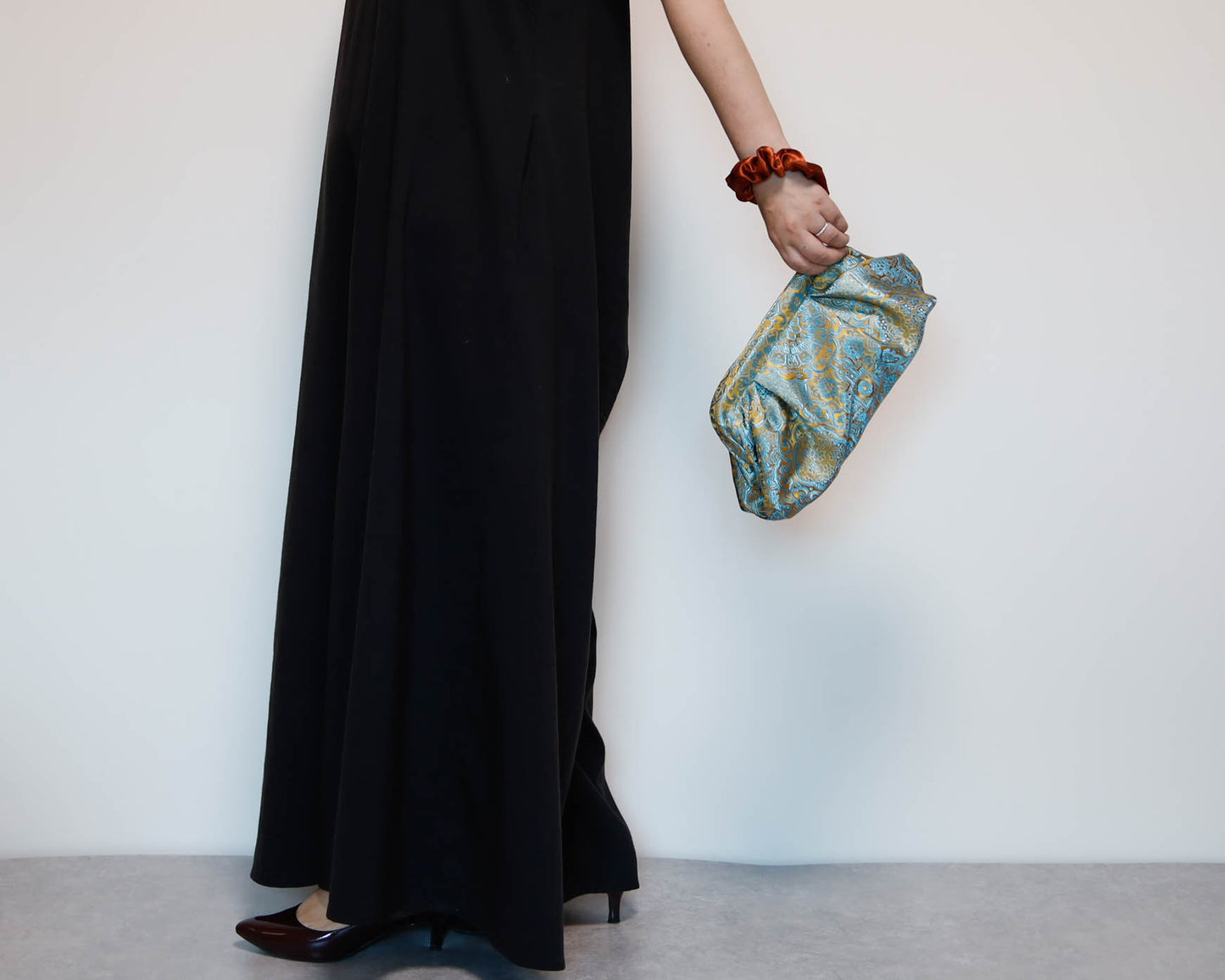 <B10GC> DIM SUM CLUTCH BAG  GOLD + CYAN