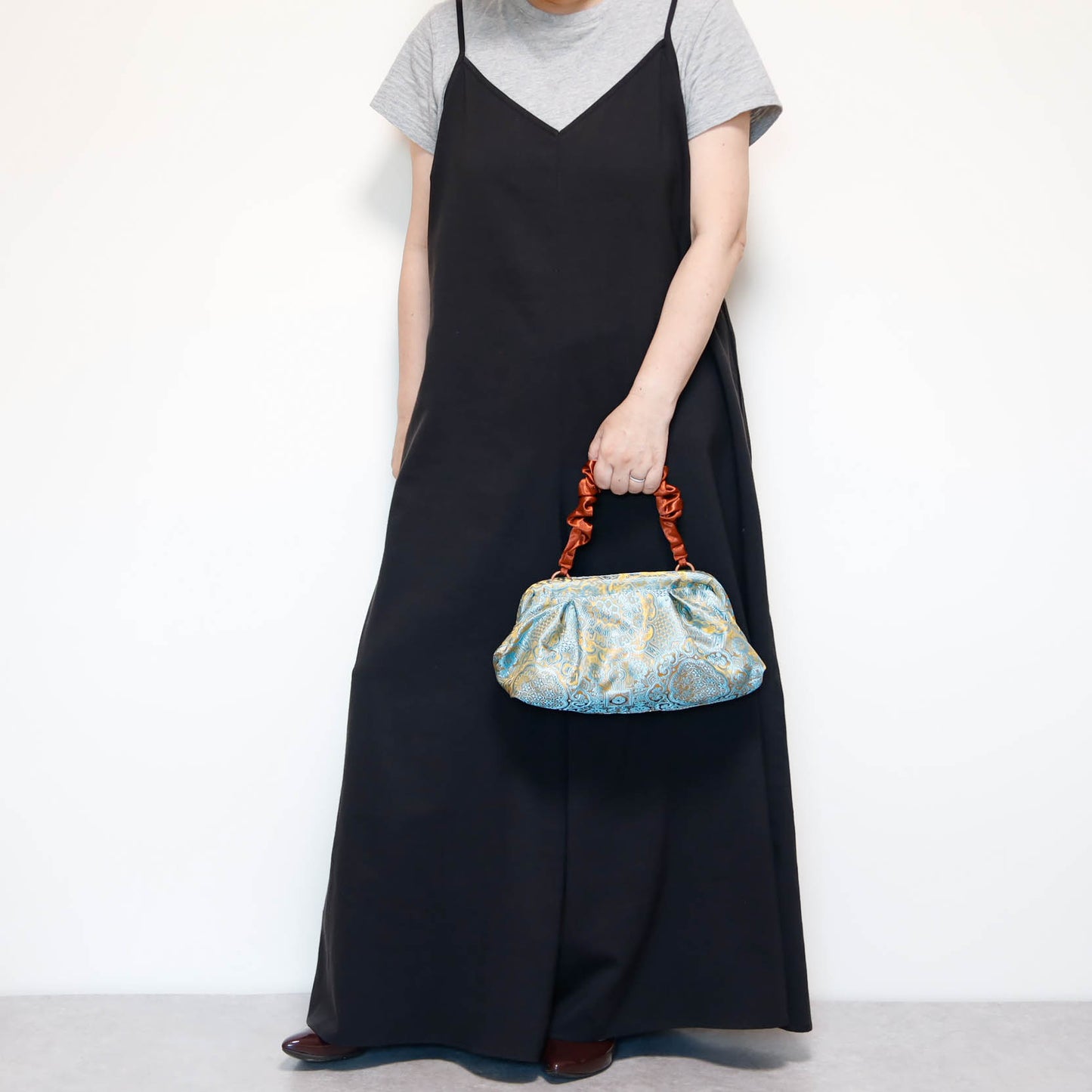 <B10GC> DIM SUM CLUTCH BAG  GOLD + CYAN