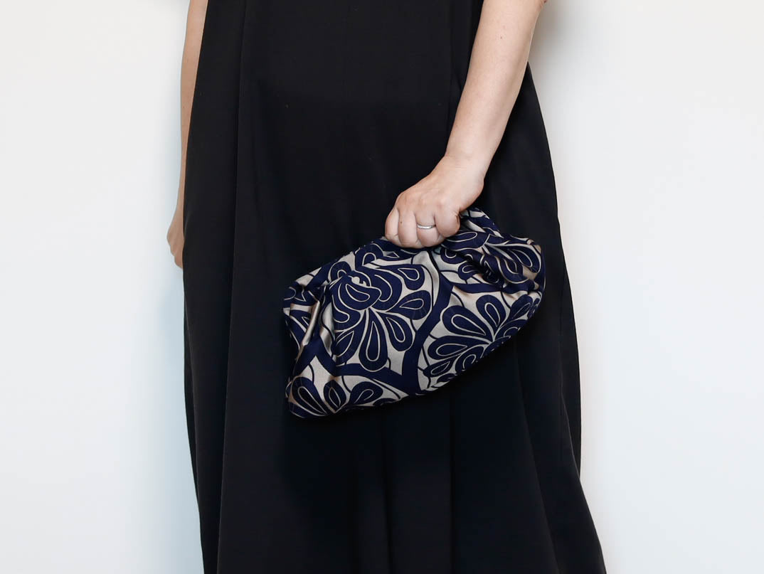 Dim Sum Clutch — KIMAGURE Collection / COVENT GARDEN / GRAY