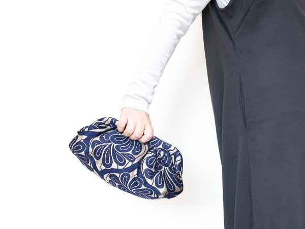 <B10CG> COVENT GAEDEN GRAY CLUTCH BAG