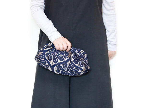 <B10CG> COVENT GAEDEN GRAY CLUTCH BAG