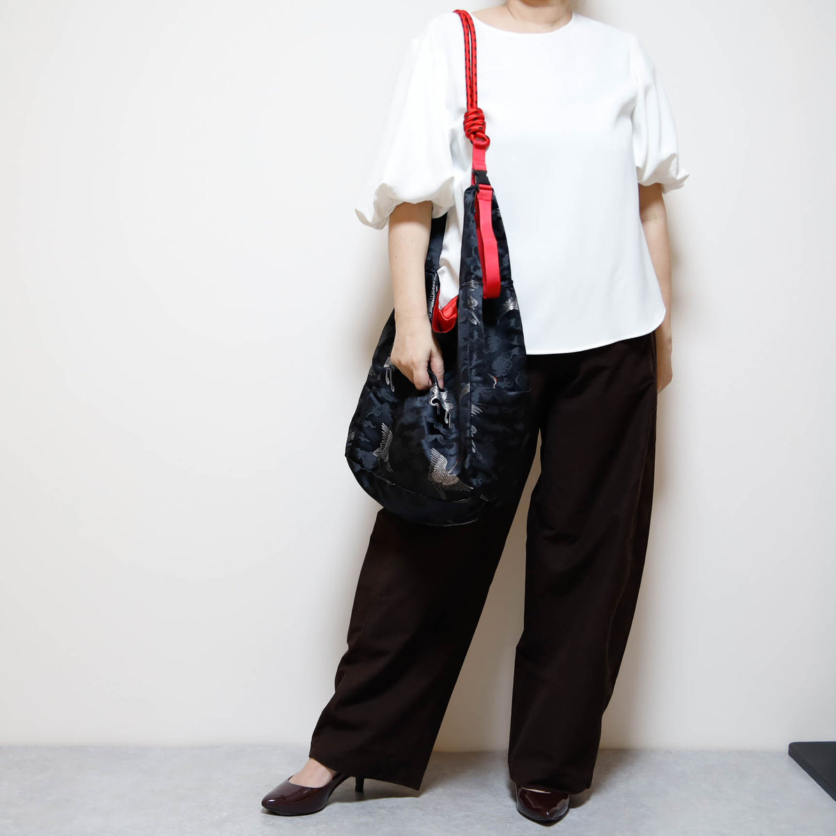 REGISTAR｜Black Crane & Cloud Marché Bag