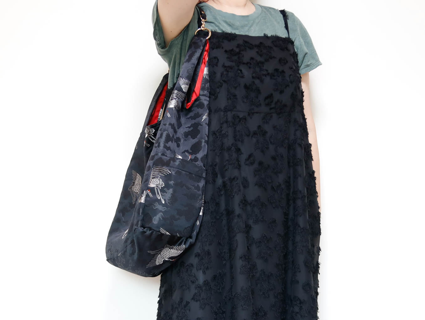 REGISTAR｜Black Crane & Cloud Marché Bag