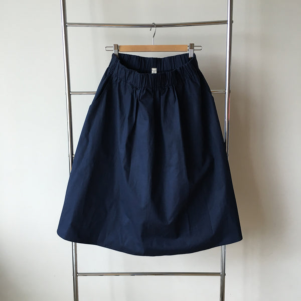 [RS15B01-002> Simple Skirt Navy