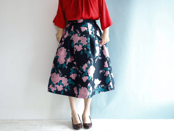 <RS21S17RP70> EUROPIAN ROSE PINK  WOVEN Skirt  -Length 70cm