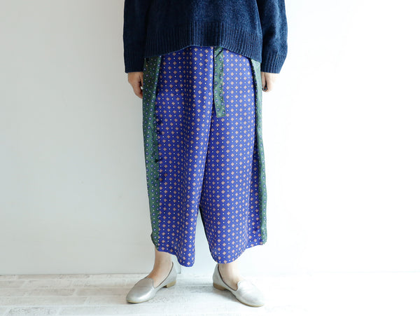 <S22-001> HANDSOME PATCHED WORK  SATIN Trousers