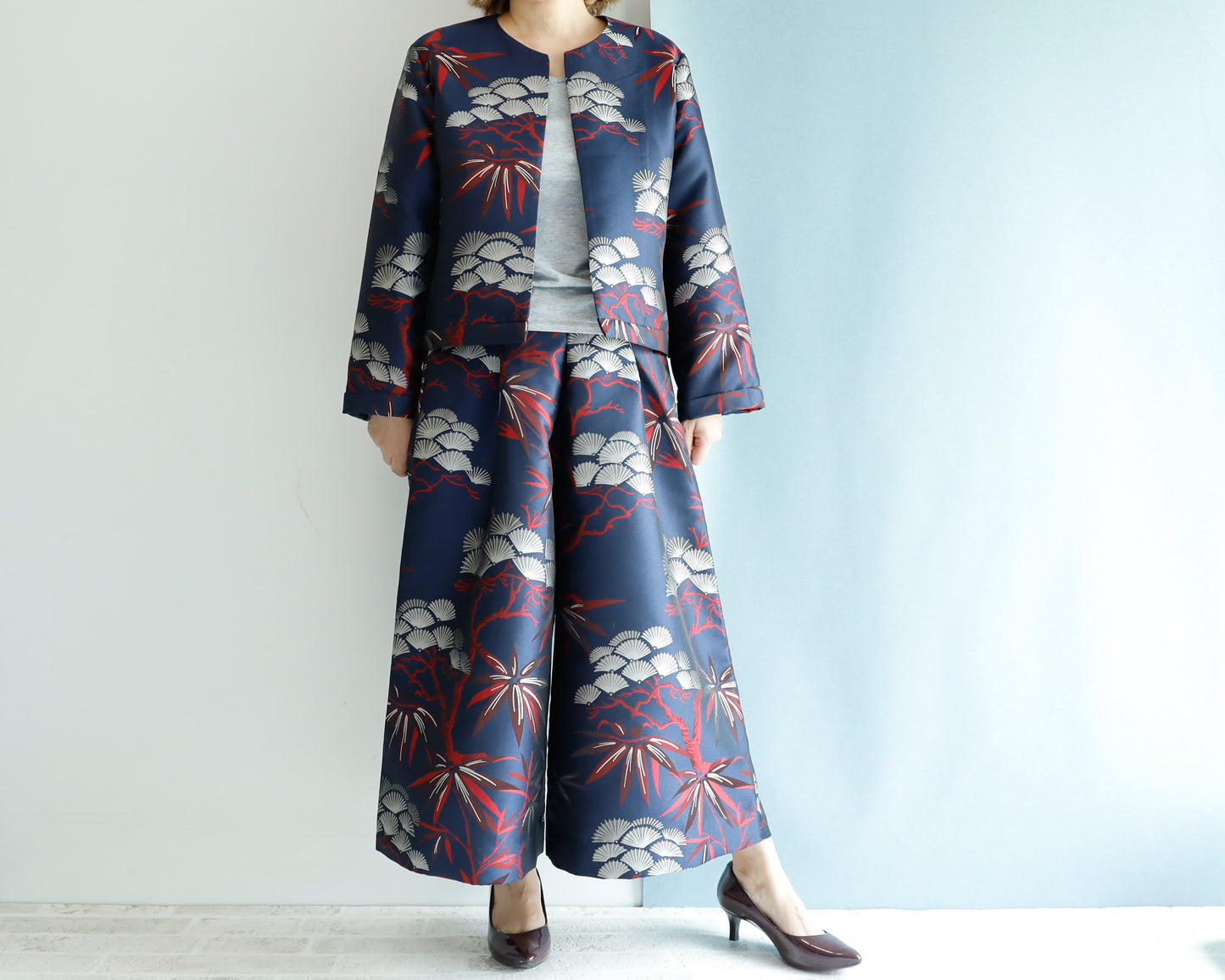 <J15BR>  CREW NECK Jacket -KABUKI