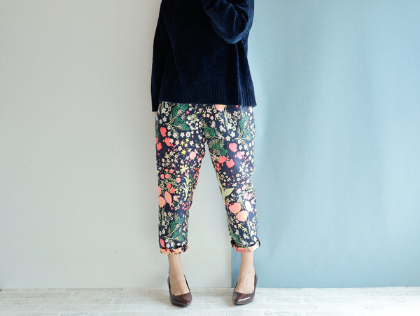 <P10A> CRAZY -Tapered Pants