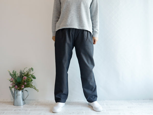 <P12D> Denim with dots  -Relax Tapered Pants