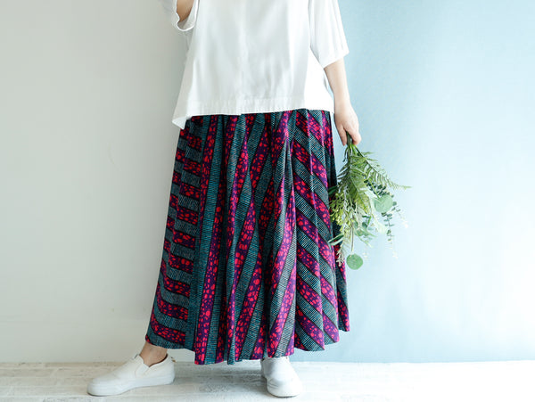<S33-RS21-002>  AFRICAN PRINT Skirt
