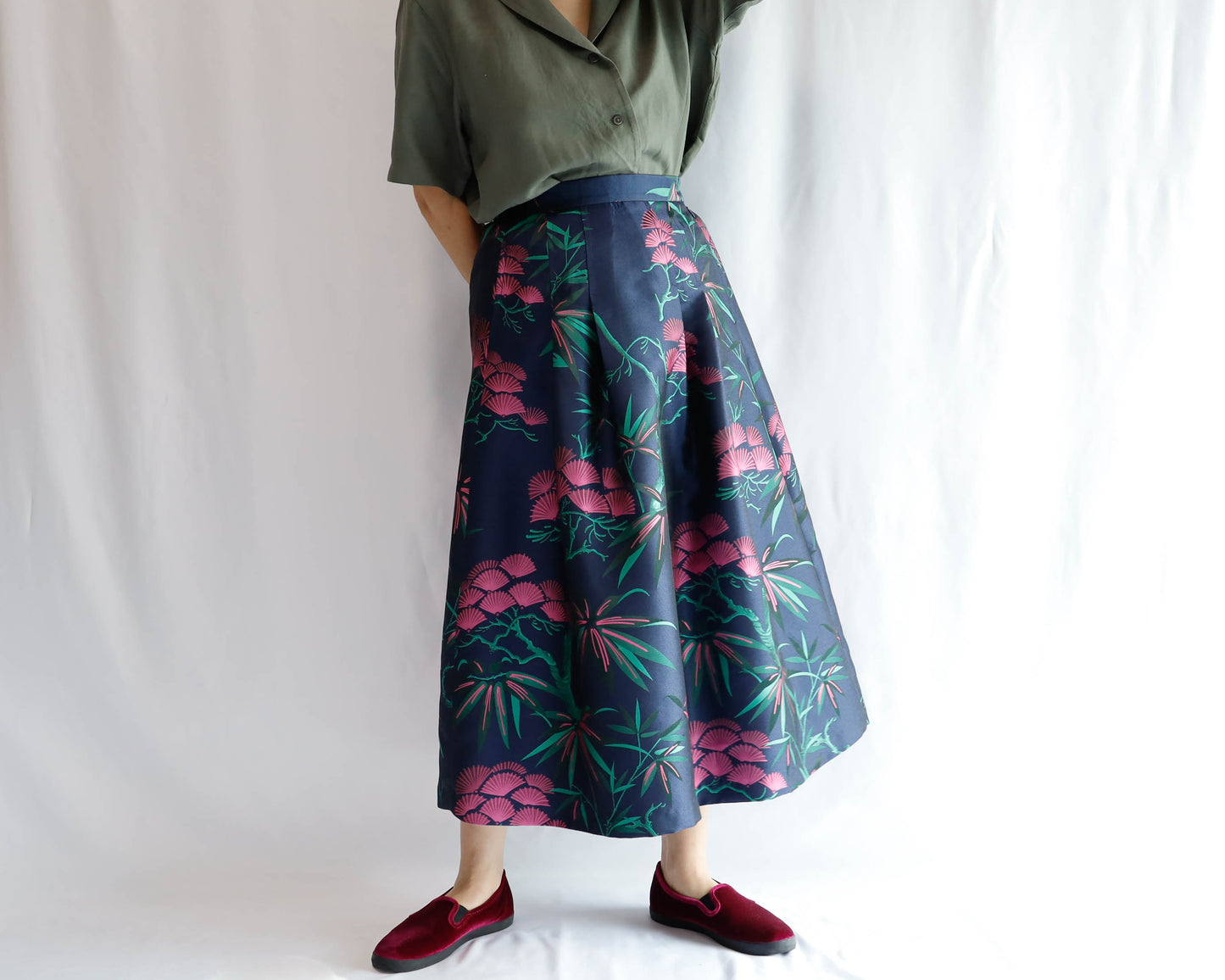 KABUKI WOVEN Skirt  -Length 80cm