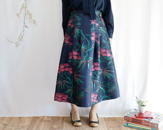 KABUKI WOVEN Skirt  -Length 80cm