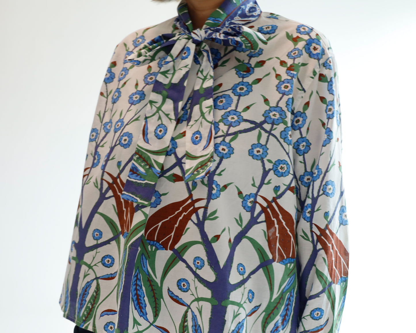 <T33BG>  PRINTED  Shirt -BLUE GARDEN