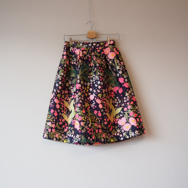 <RS18S18-003> CRAZY PRINT Mini Skirt