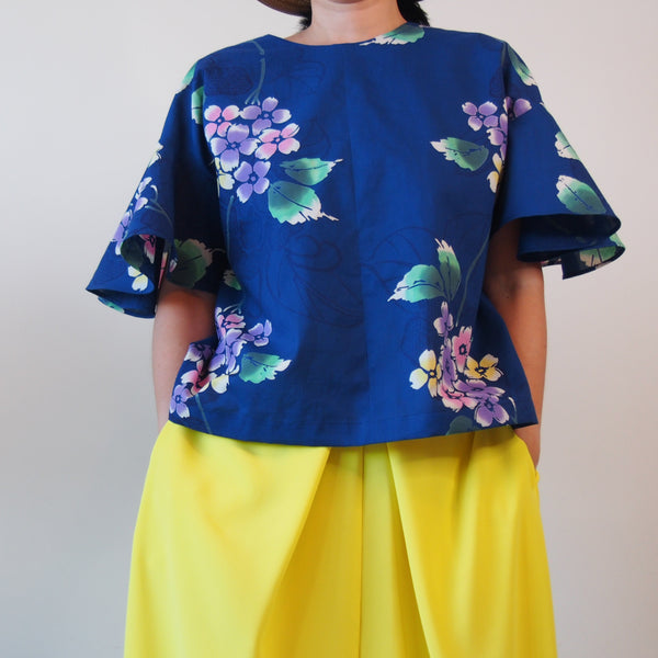 <RS18T12-005>  OKINAWA BLOUSE Bell shaped Sleeves