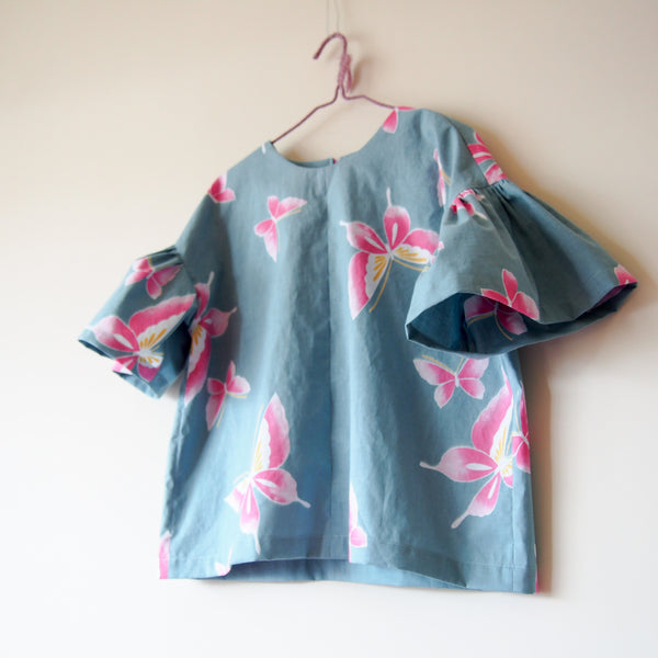 <RS18T13-001> OKINAWA Top Frilled Sleeves