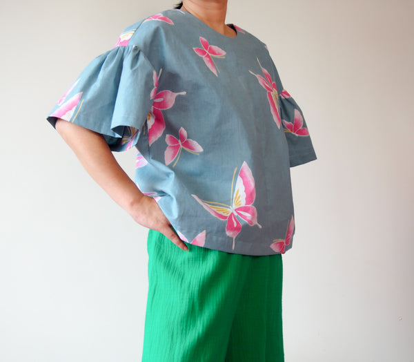 <RS18T13-001> OKINAWA Top Frilled Sleeves